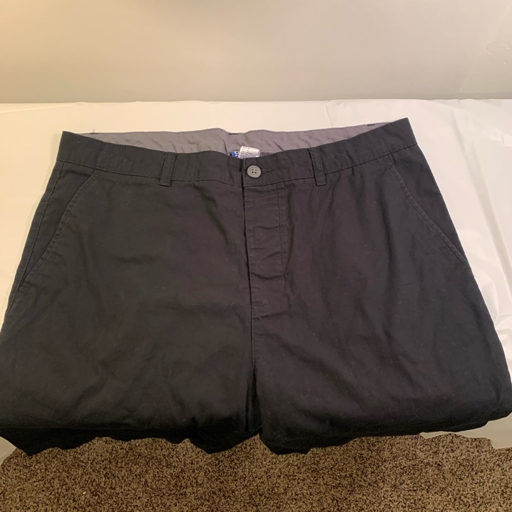Black H&M cargo shorts